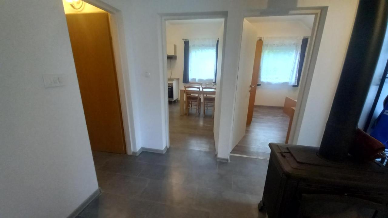 Ferienwohnung Keti Plaški Exterior foto